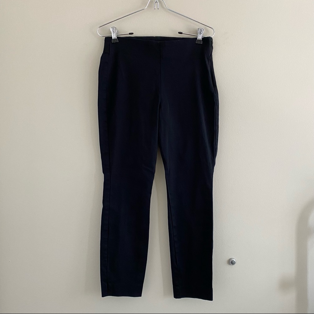 Old Navy Black Mid Rise Fitted Slacks (Size 6)